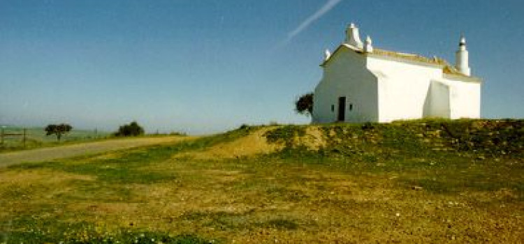 Church of S. Pedro das Cabeças and King D. Sebastião 1573, in Castro Verde Church of S. Pedro das Cabeças and King D. Sebastião 1573, in Castro Verde